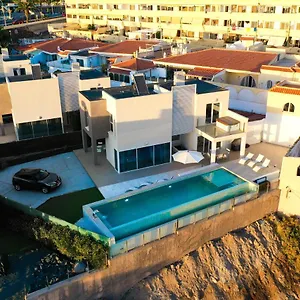  Villa Nirvana - Luxury With Heated Pool